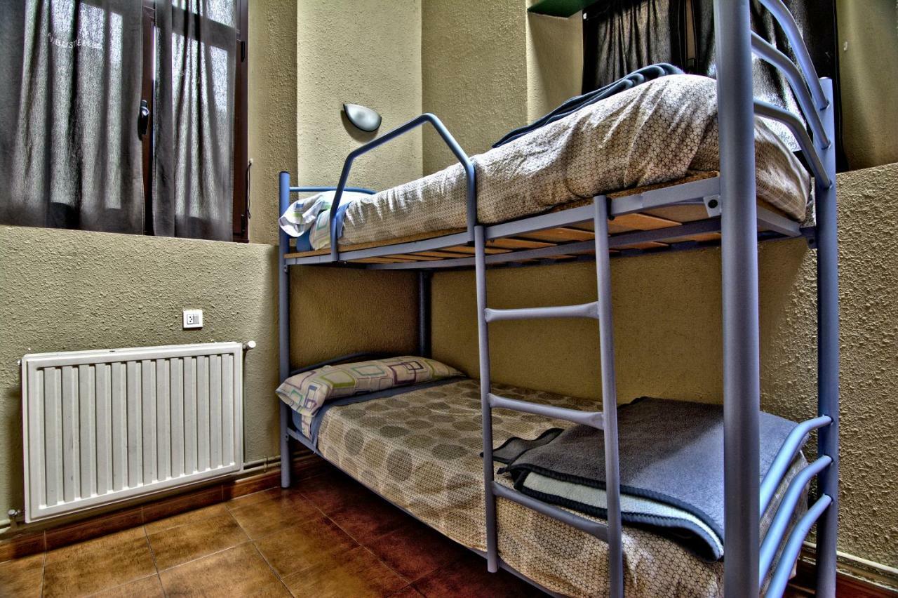 Albergue Juvenil De Bustiello Bustiello  Luaran gambar